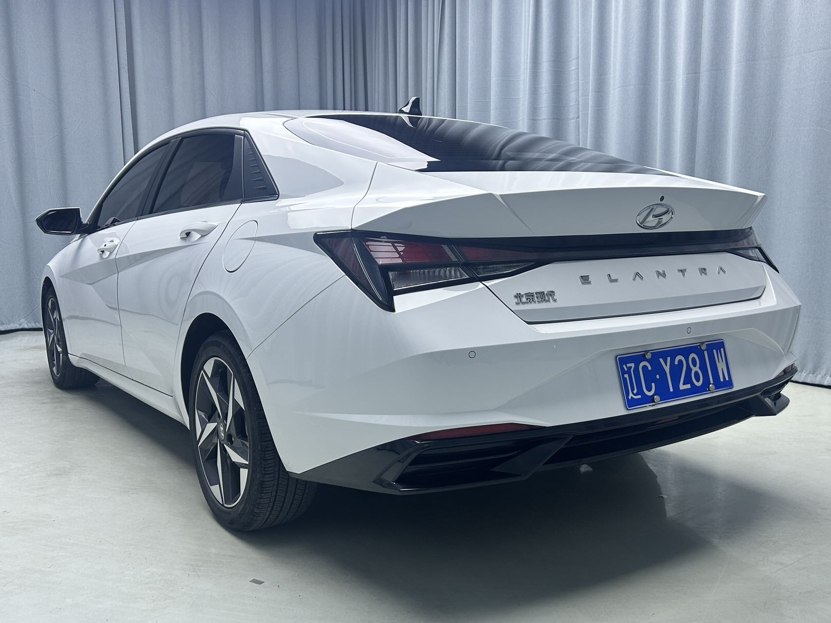 2022款伊兰特精英版