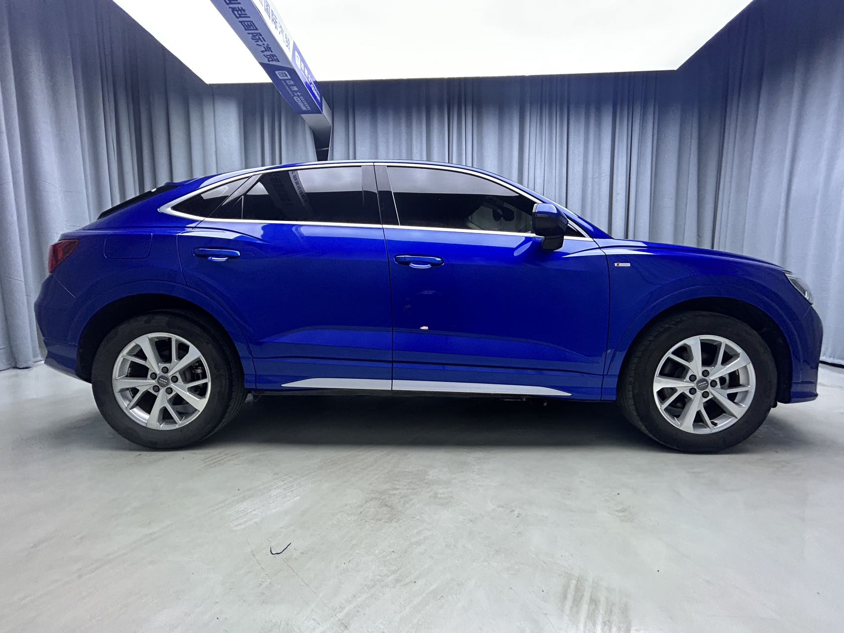 2020款奥迪Q3Sport back进取型