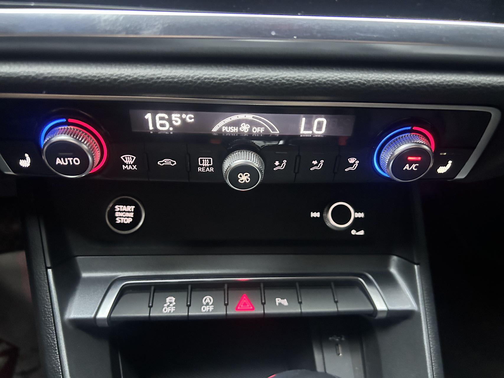 2020款奥迪Q3Sport back进取型