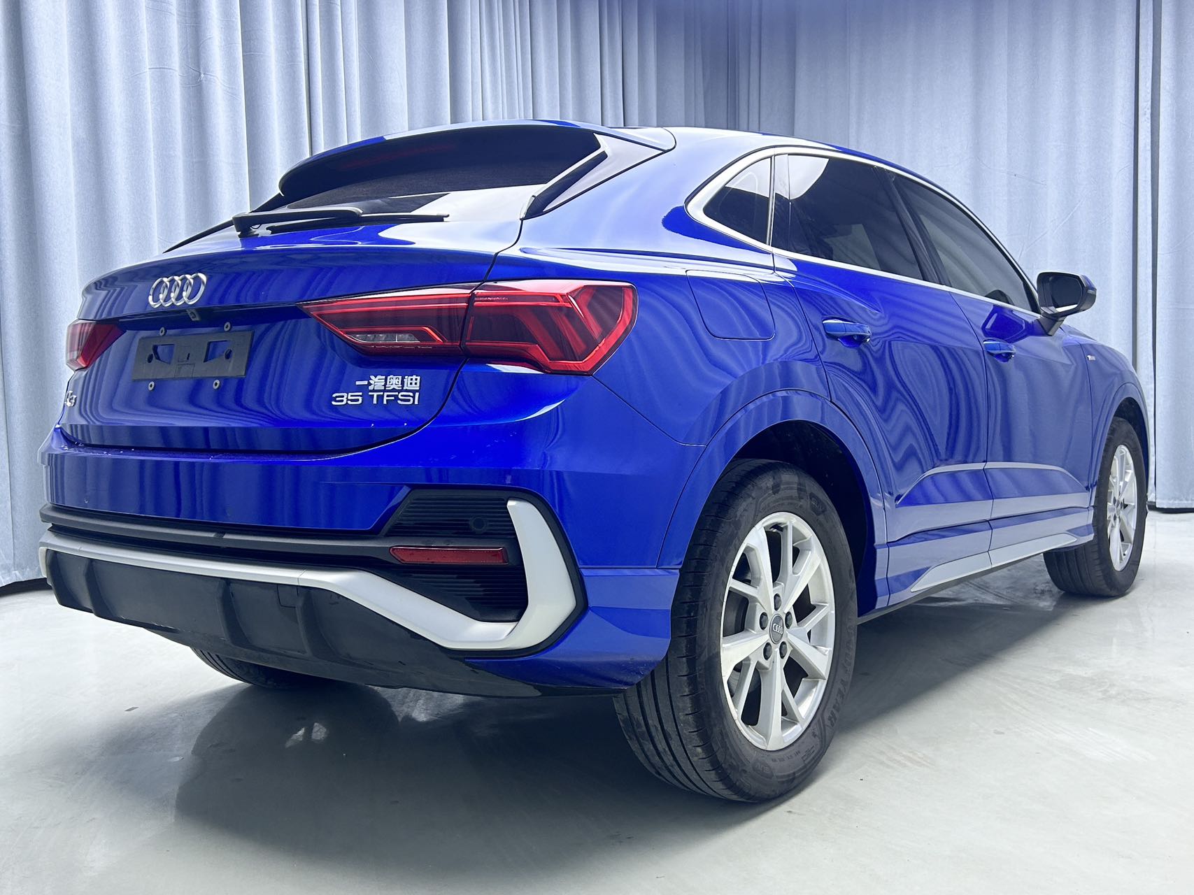 2020款奥迪Q3Sport back进取型