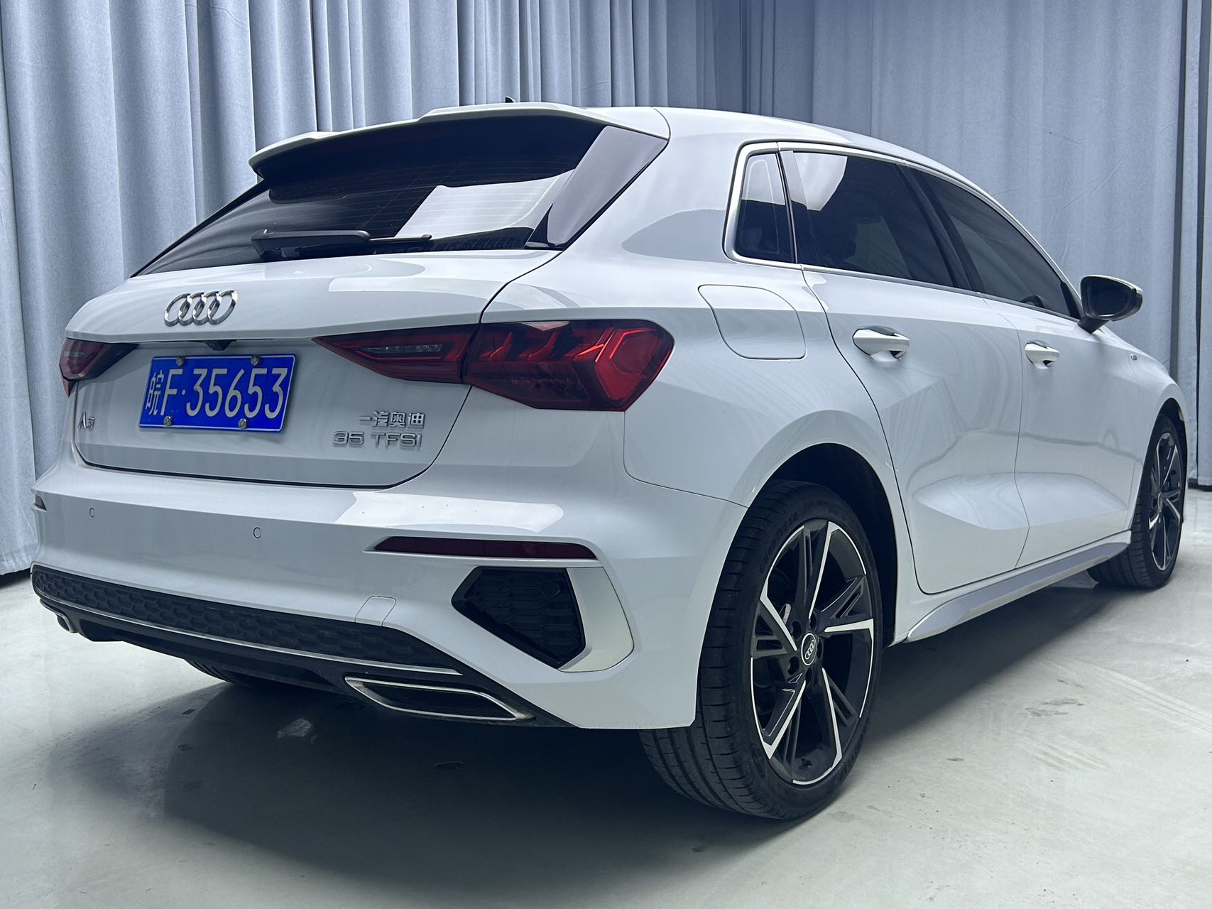 2023款奥迪A3 Sportback时尚运动版