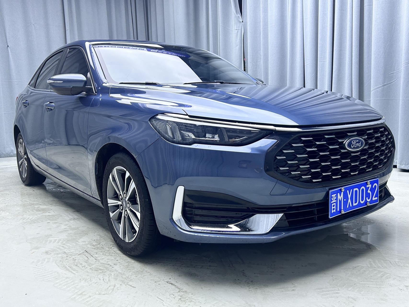 2021款福特福睿斯钻石版