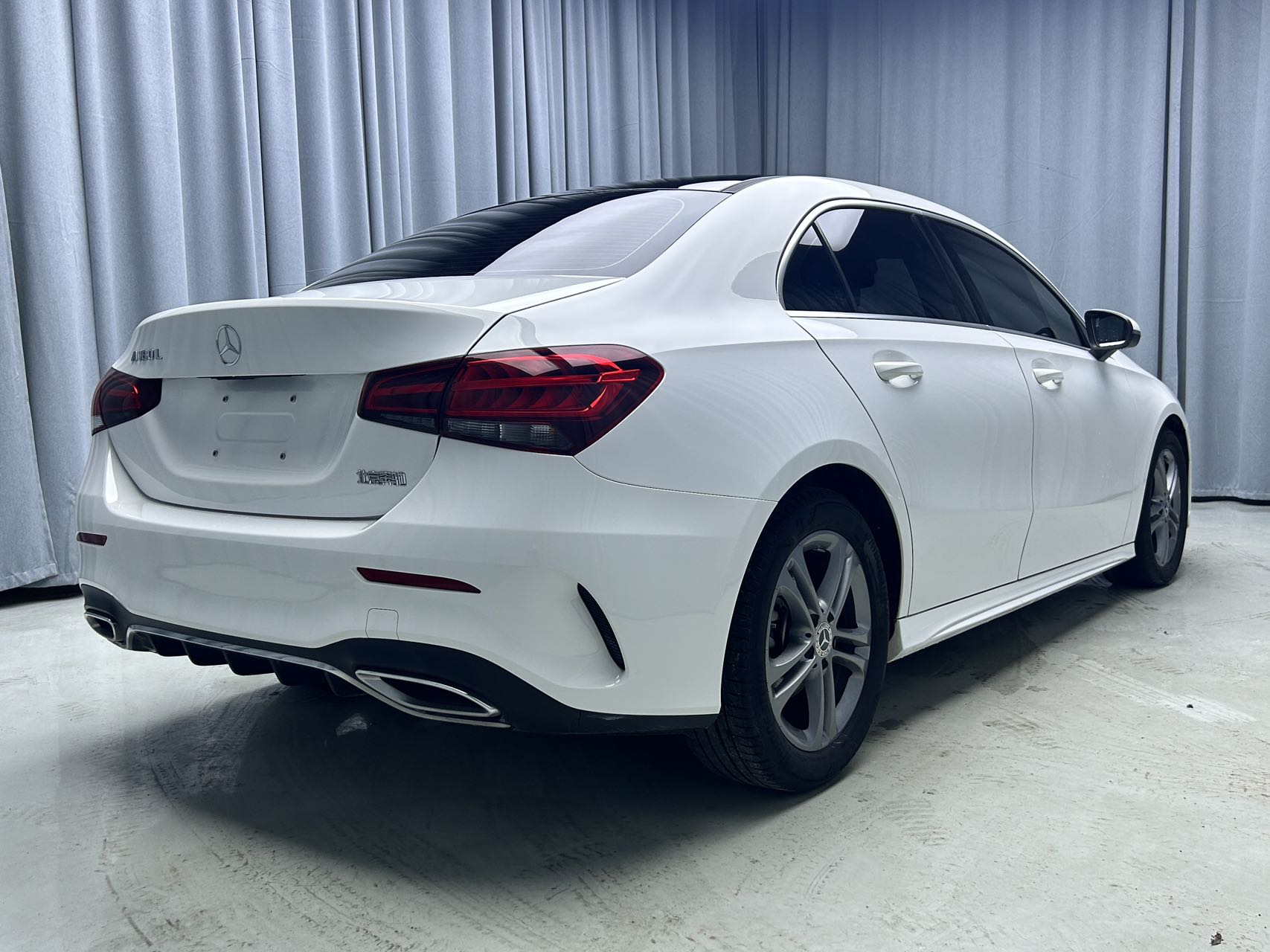 2022款奔驰A180L改款