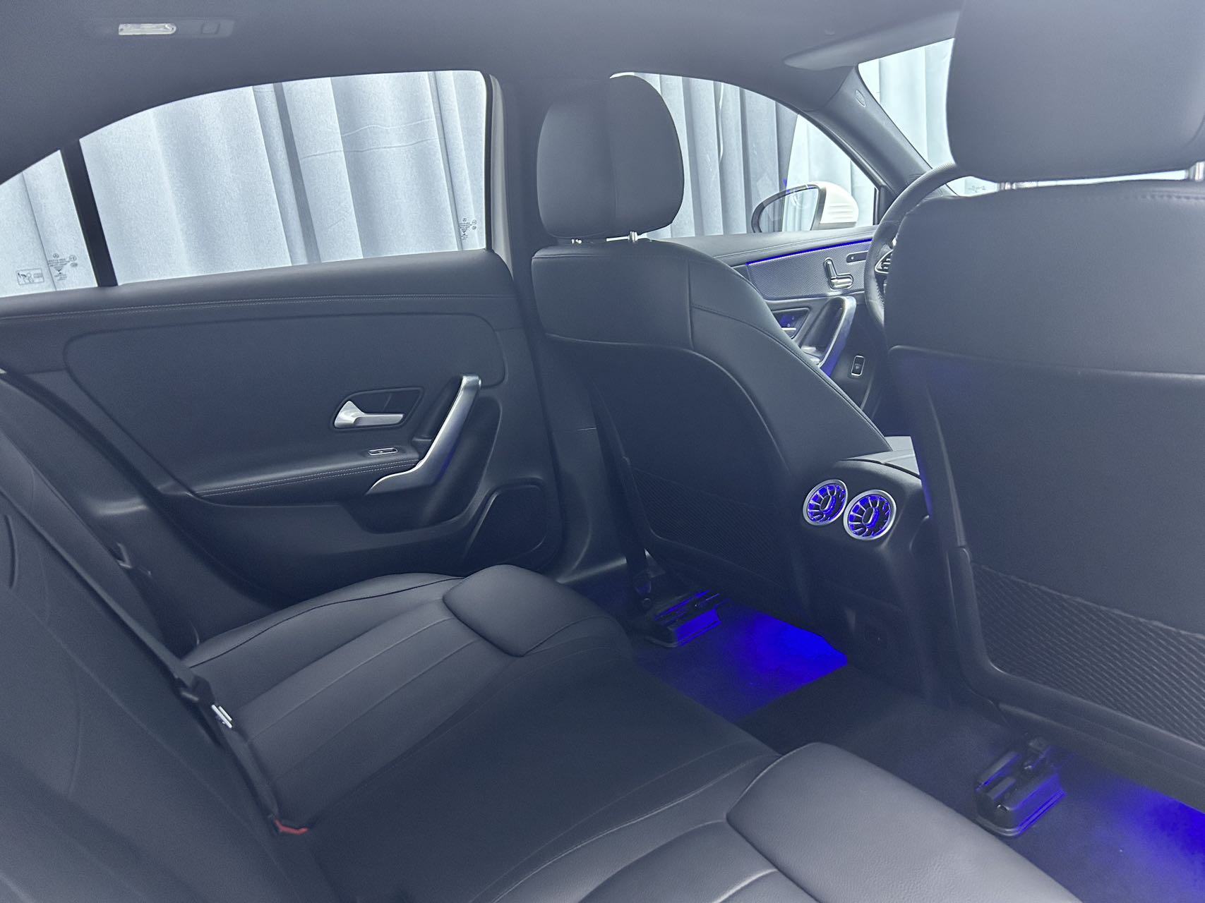 2022款奔驰A180L改款