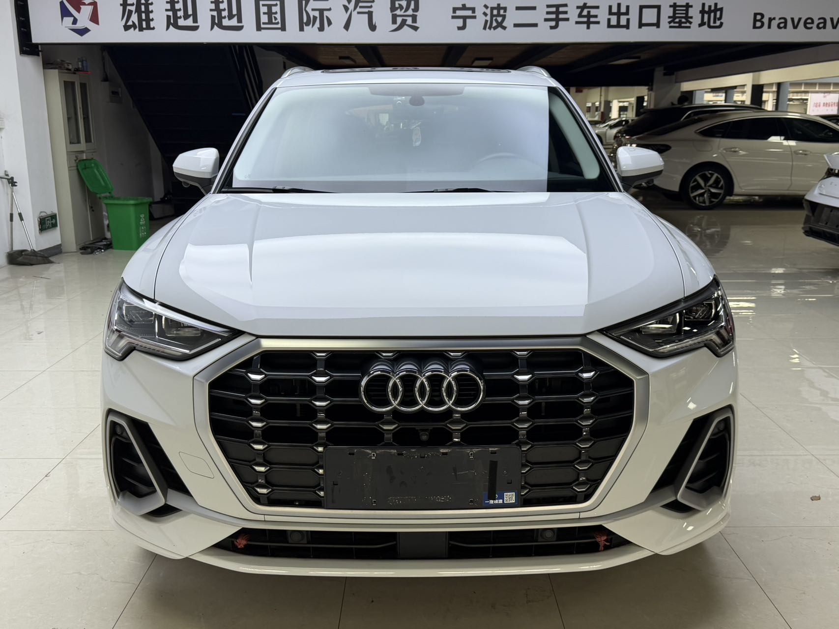 2022款奥迪Q3时尚动感