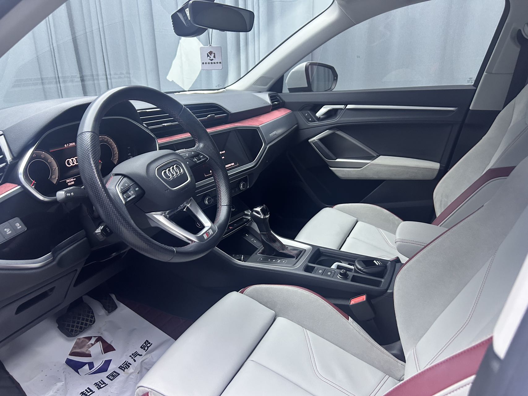 2022款奥迪Q3 Sportback 进取型