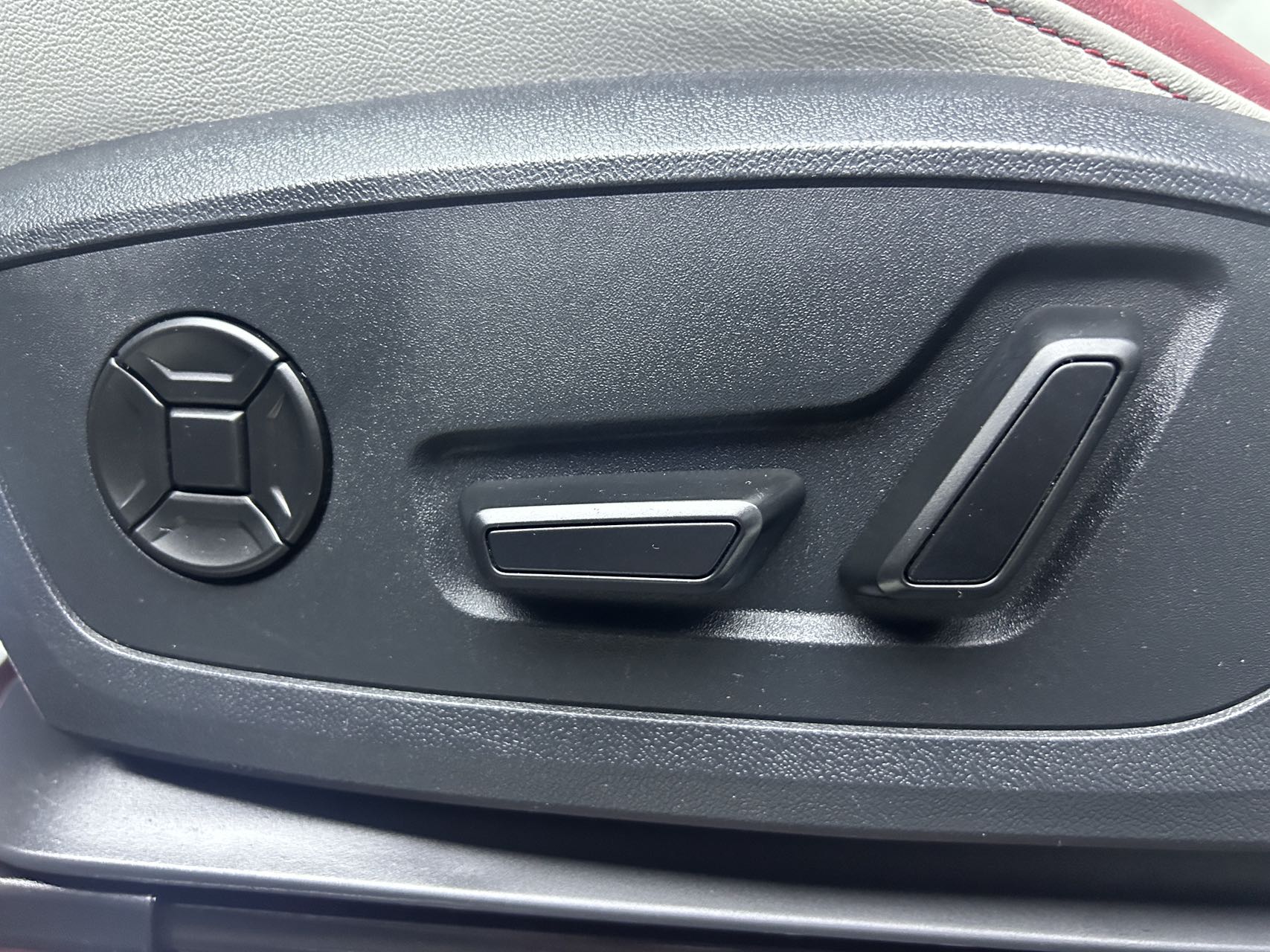 2022款奥迪Q3 Sportback 进取型