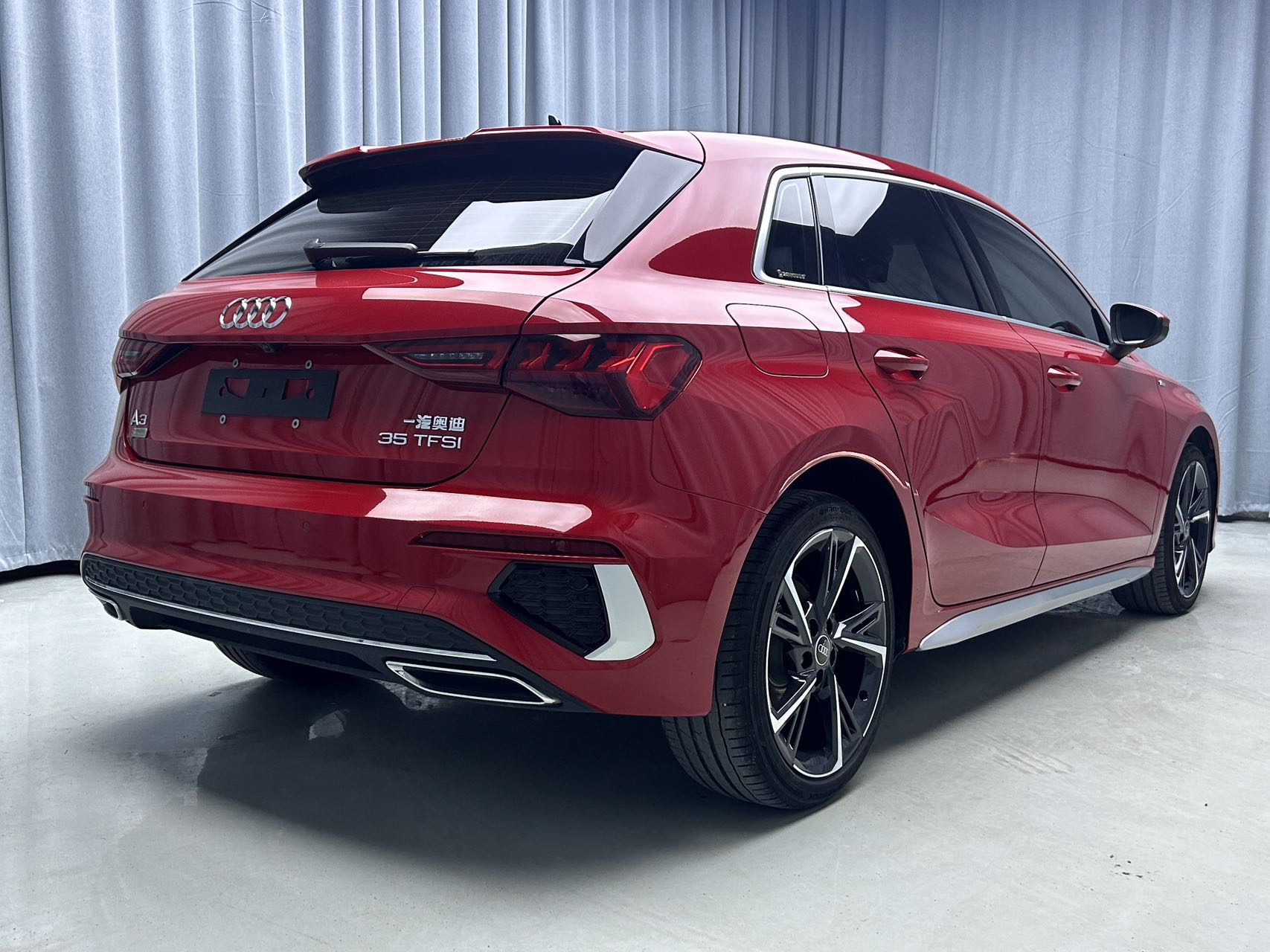 2022款奥迪A3 Sportback时尚运动版