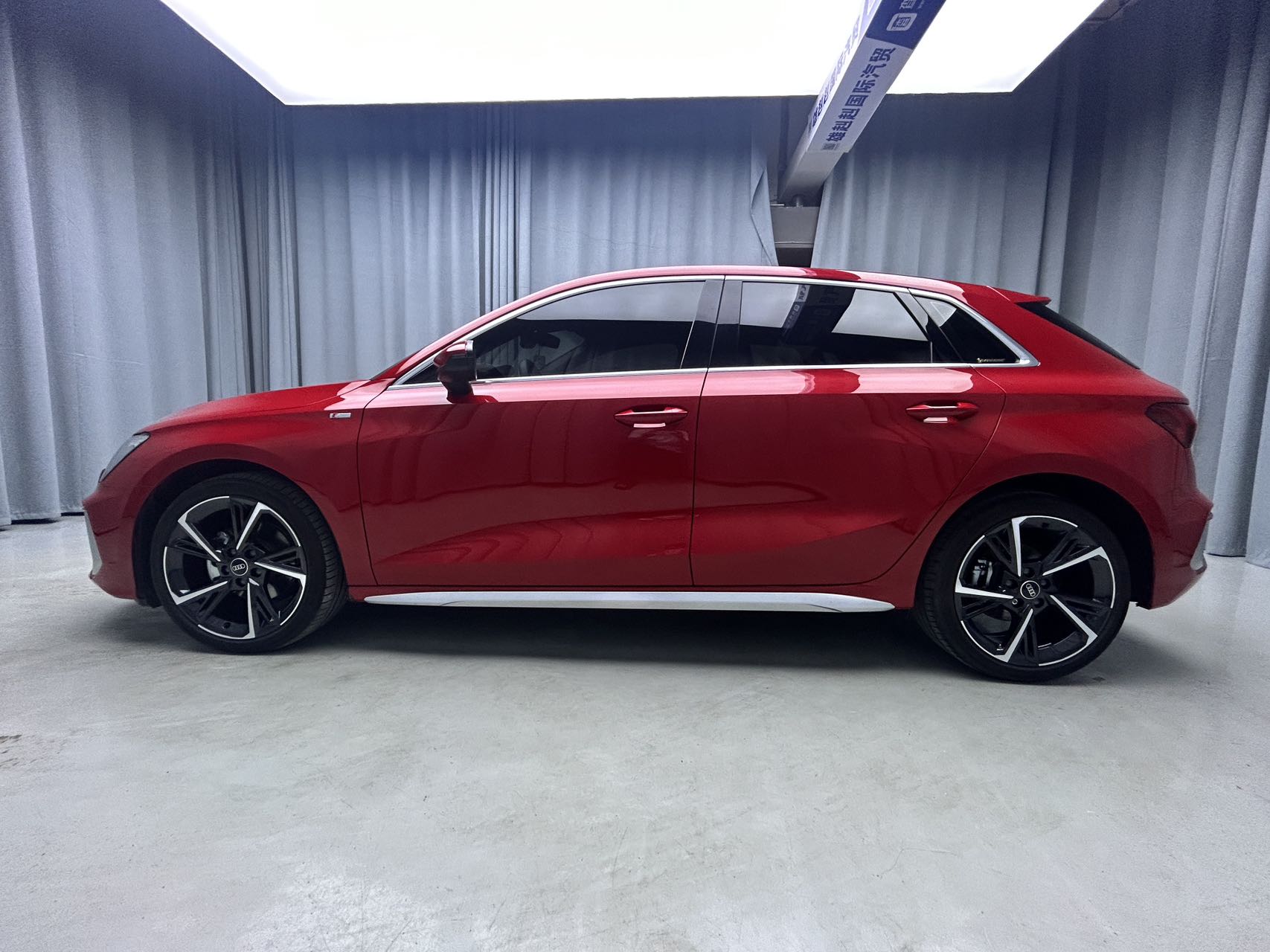 2022款奥迪A3 Sportback时尚运动版