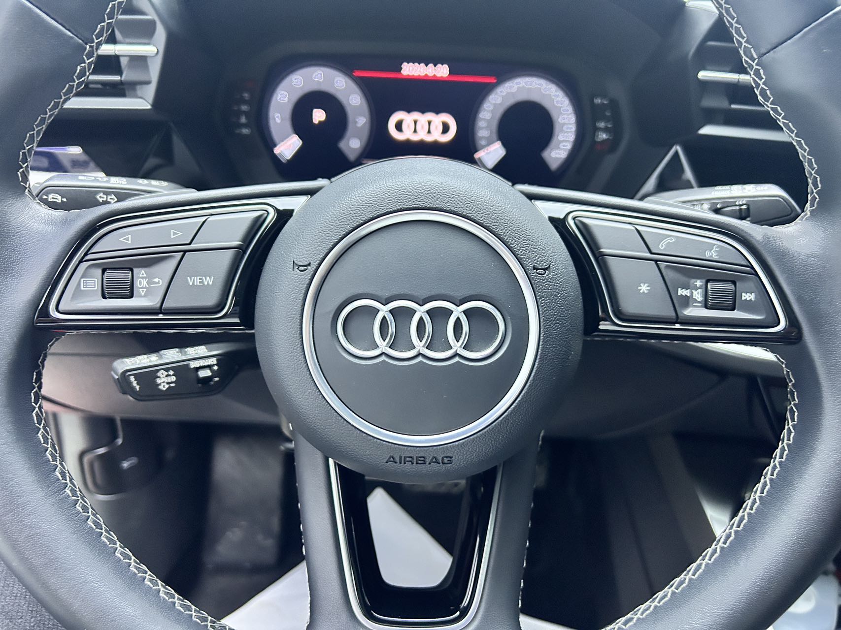 2022款奥迪A3 Sportback时尚运动版