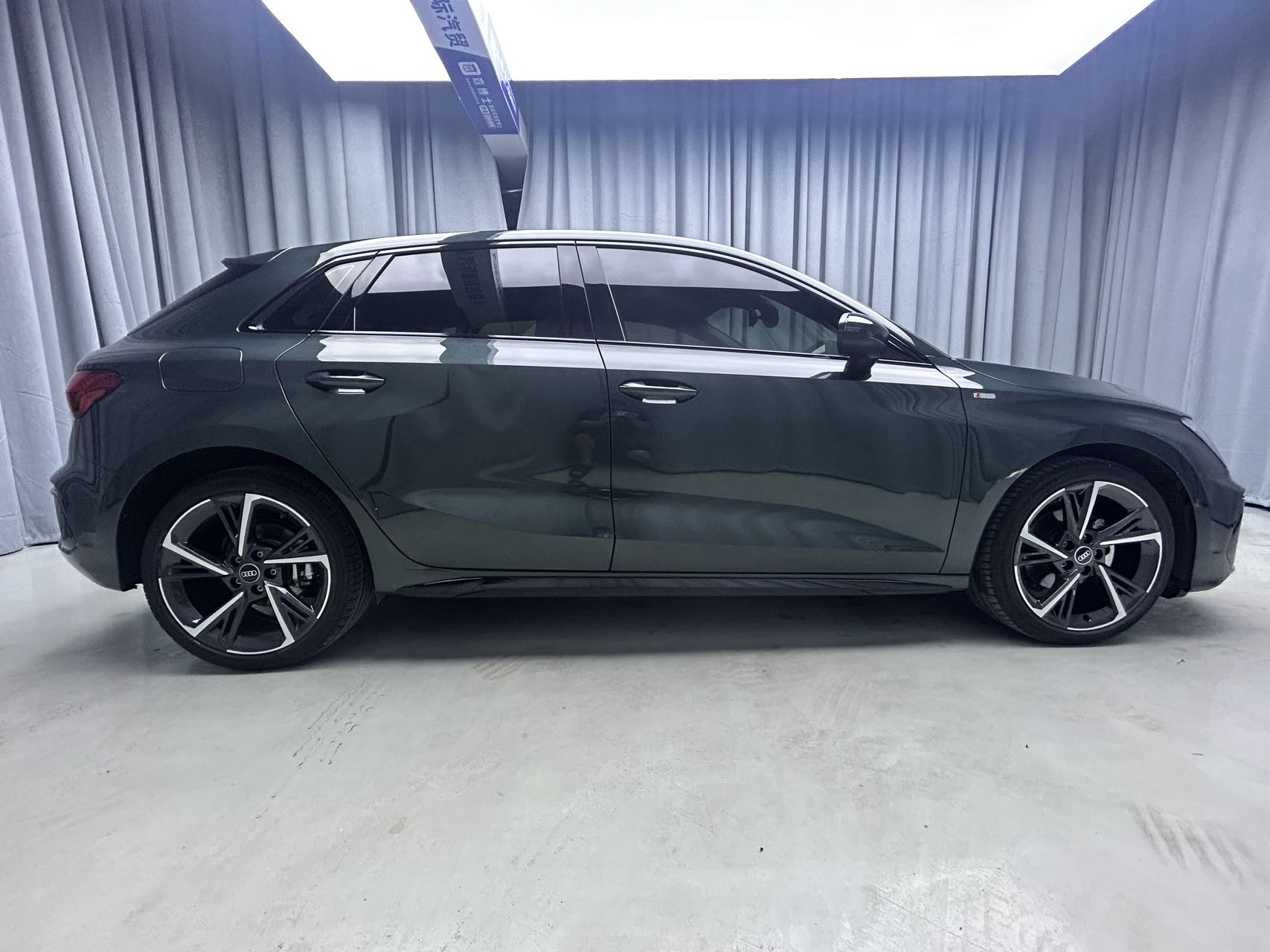 2024款奥迪A3 Sportback时尚运动版
