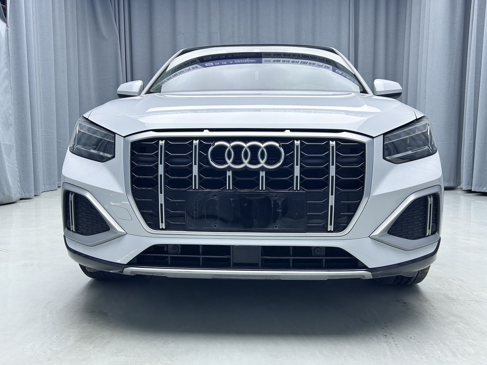 2022款 奥迪Q2L 35 TFSI 豪华致雅