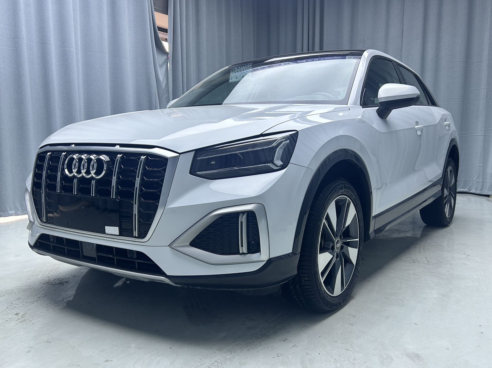 奥迪2022款 Q2L 1.4TFSI 35TFSI 时尚致雅型