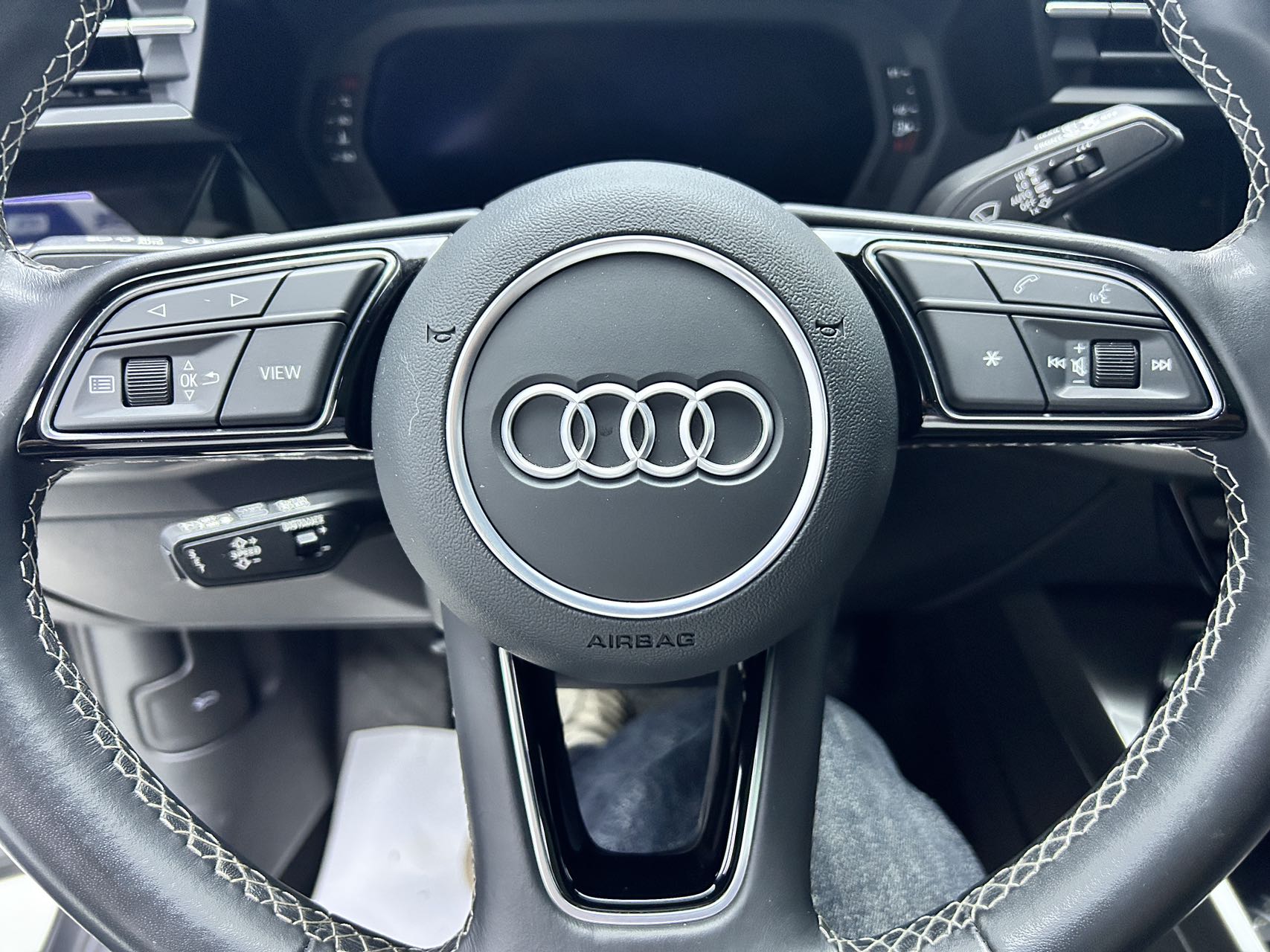 2023款奥迪A3 Sportback时尚运动版
