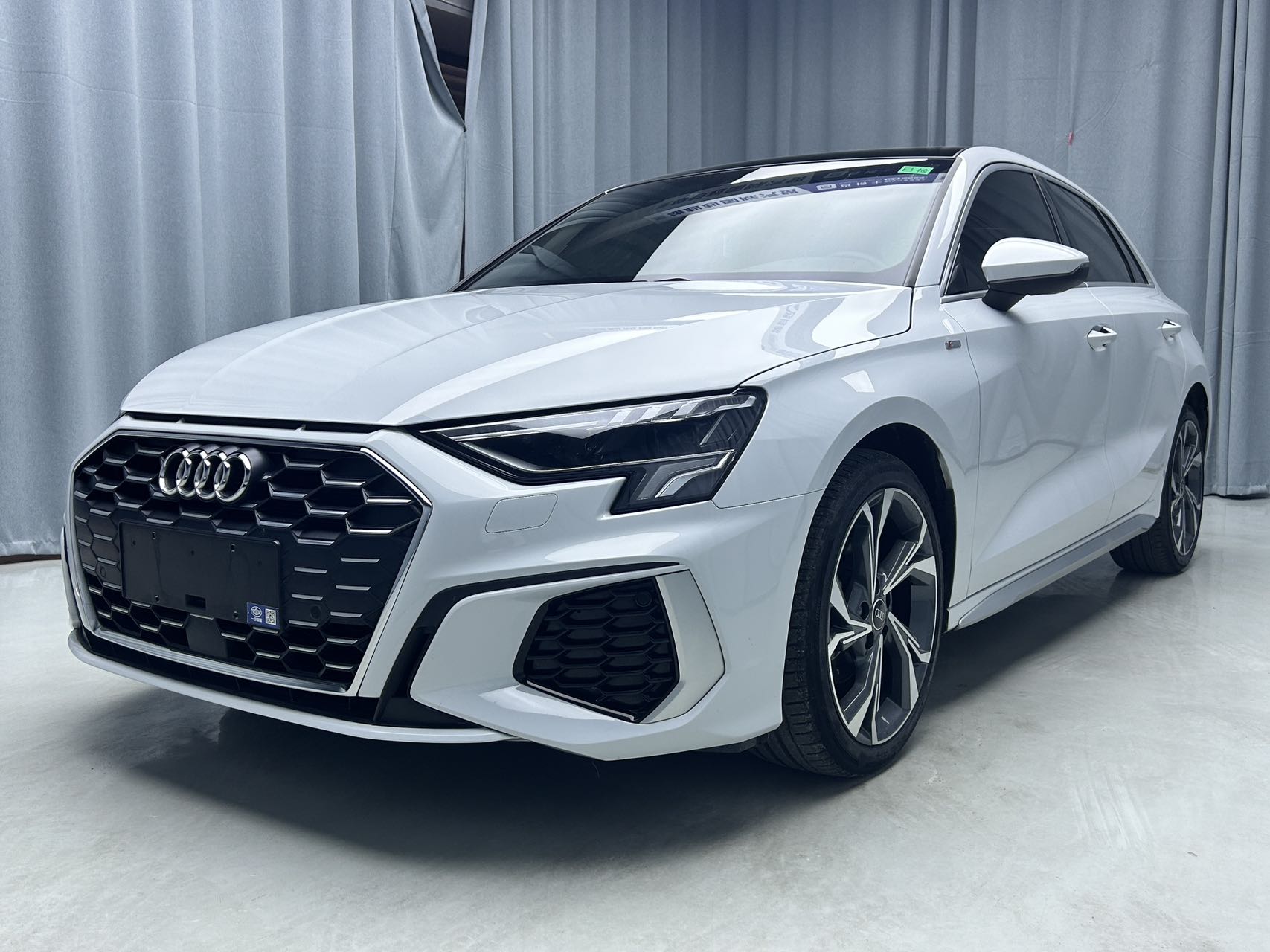 2023款奥迪A3 Sportback时尚运动版