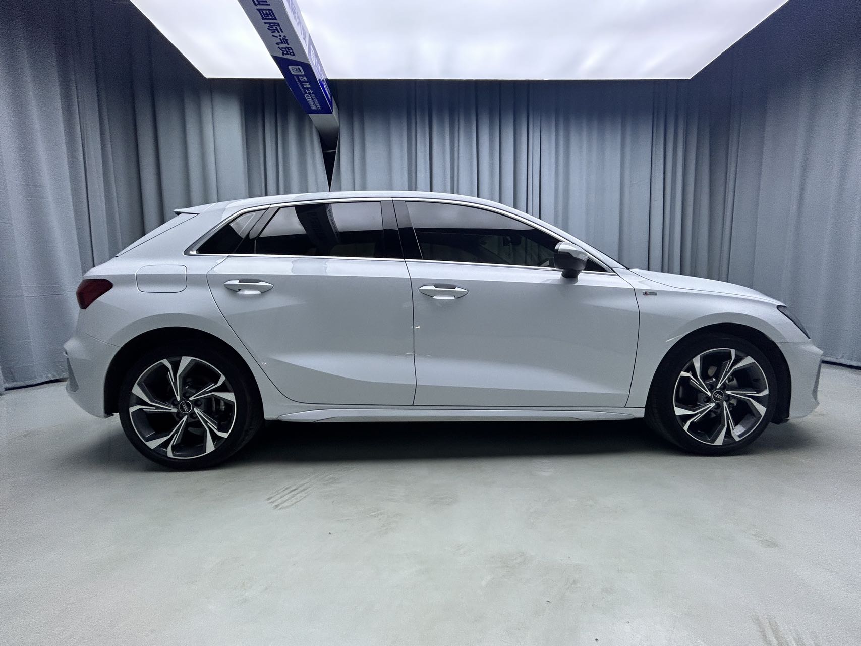 2023款奥迪A3 Sportback时尚运动版