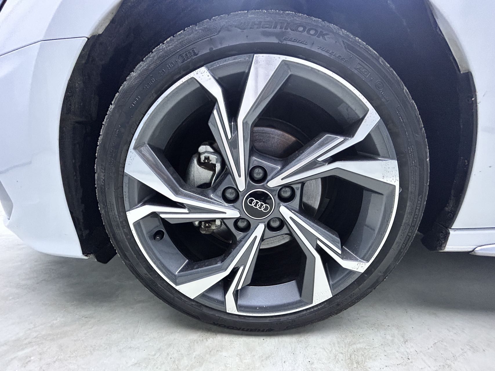2023款奥迪A3 Sportback时尚运动版