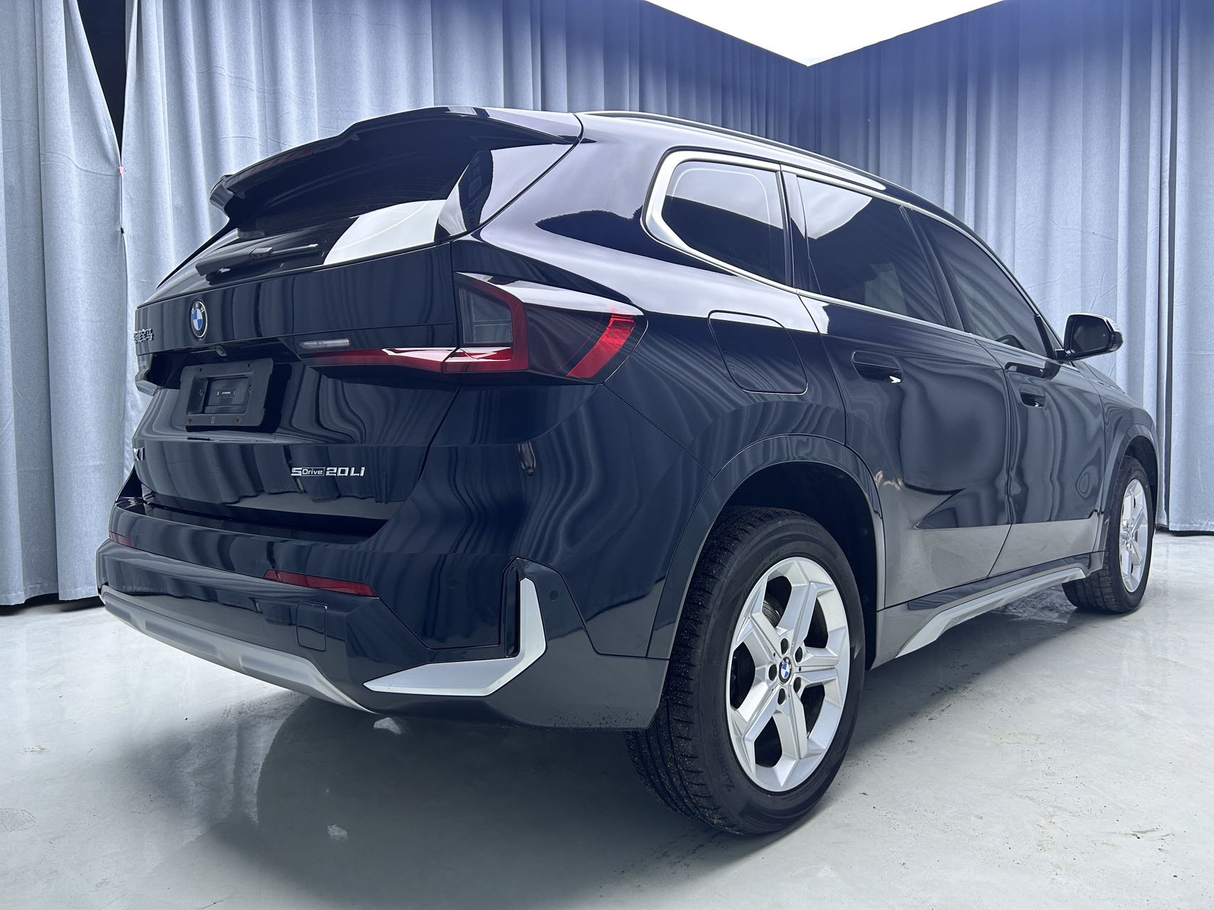 2023款sDrive20LiX设计套装