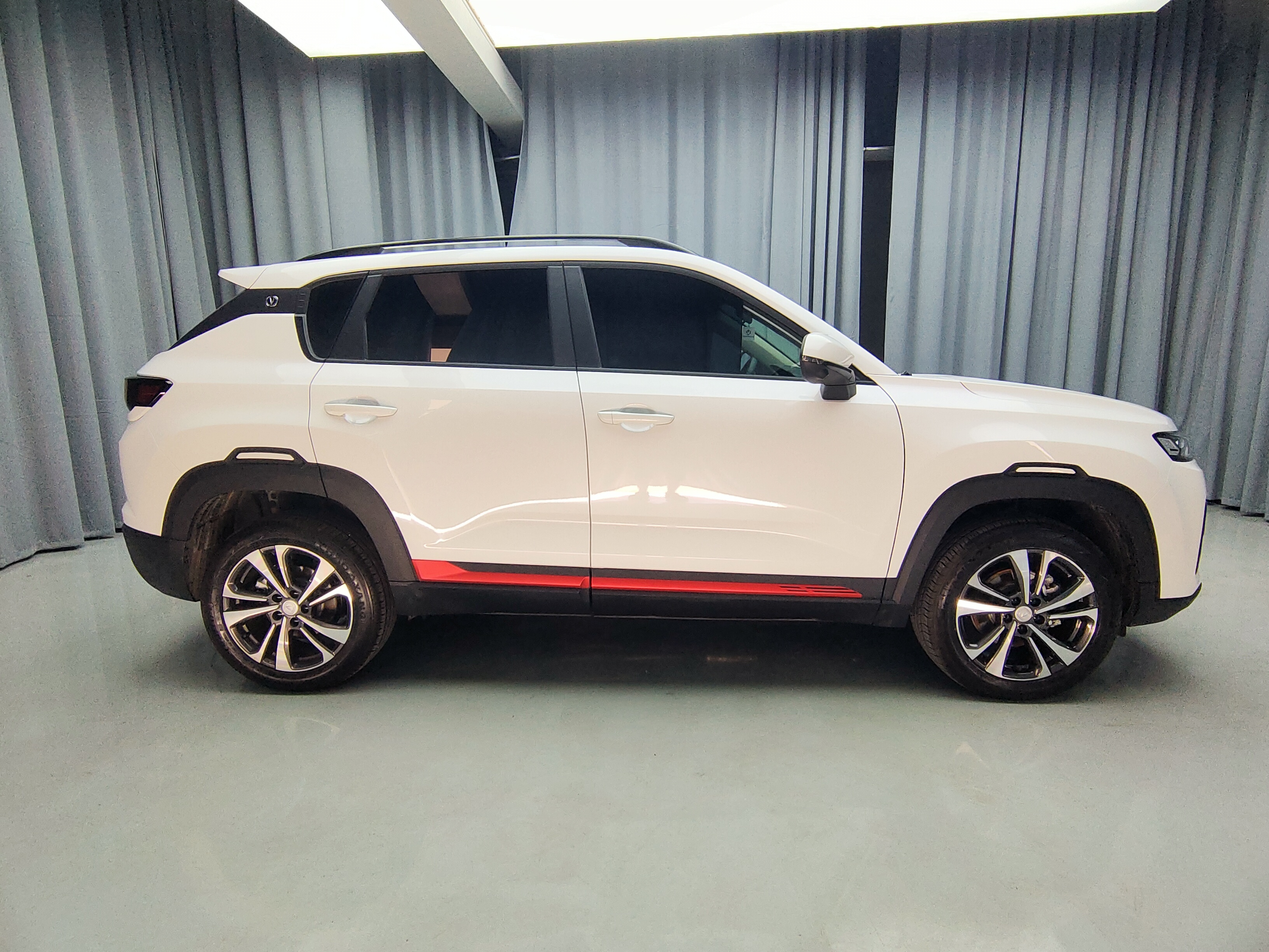 长安 2022款 CS35 PLUS 1.4T 改款 蓝鲸NE 豪华型 自动挡