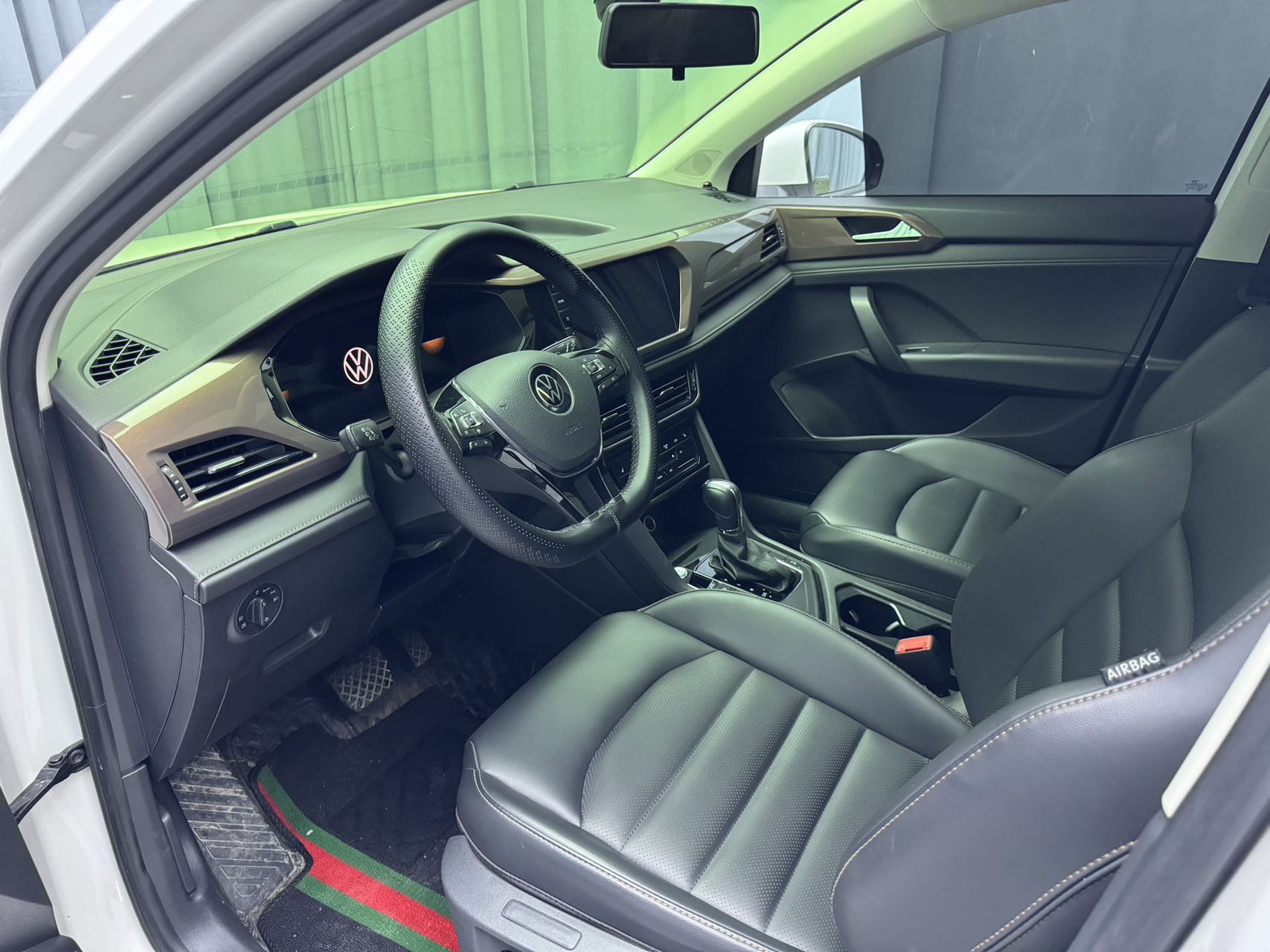 2022款 途岳 280TSI 两驱豪华版