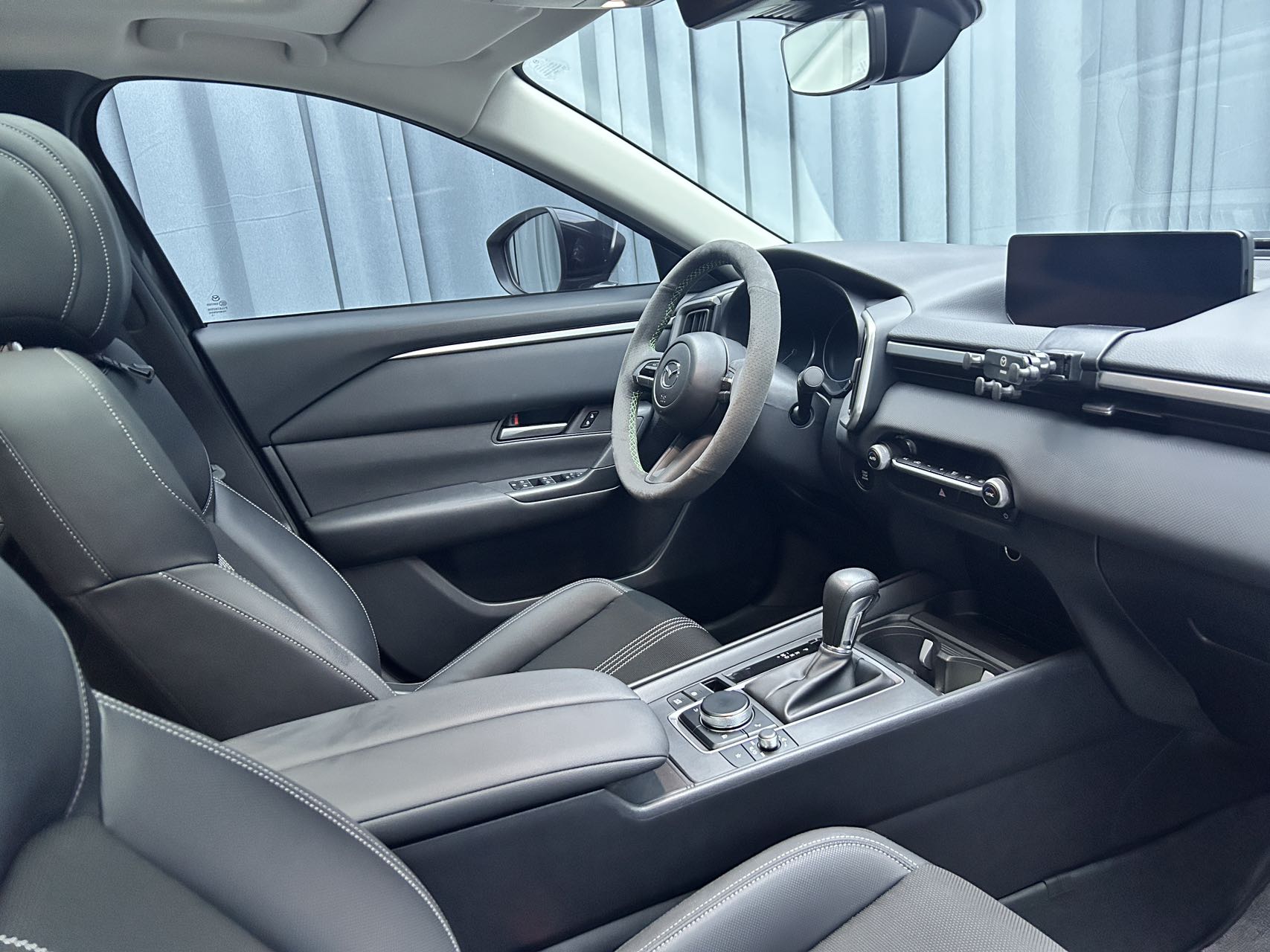 马自达CX-50行也2.0L领行版