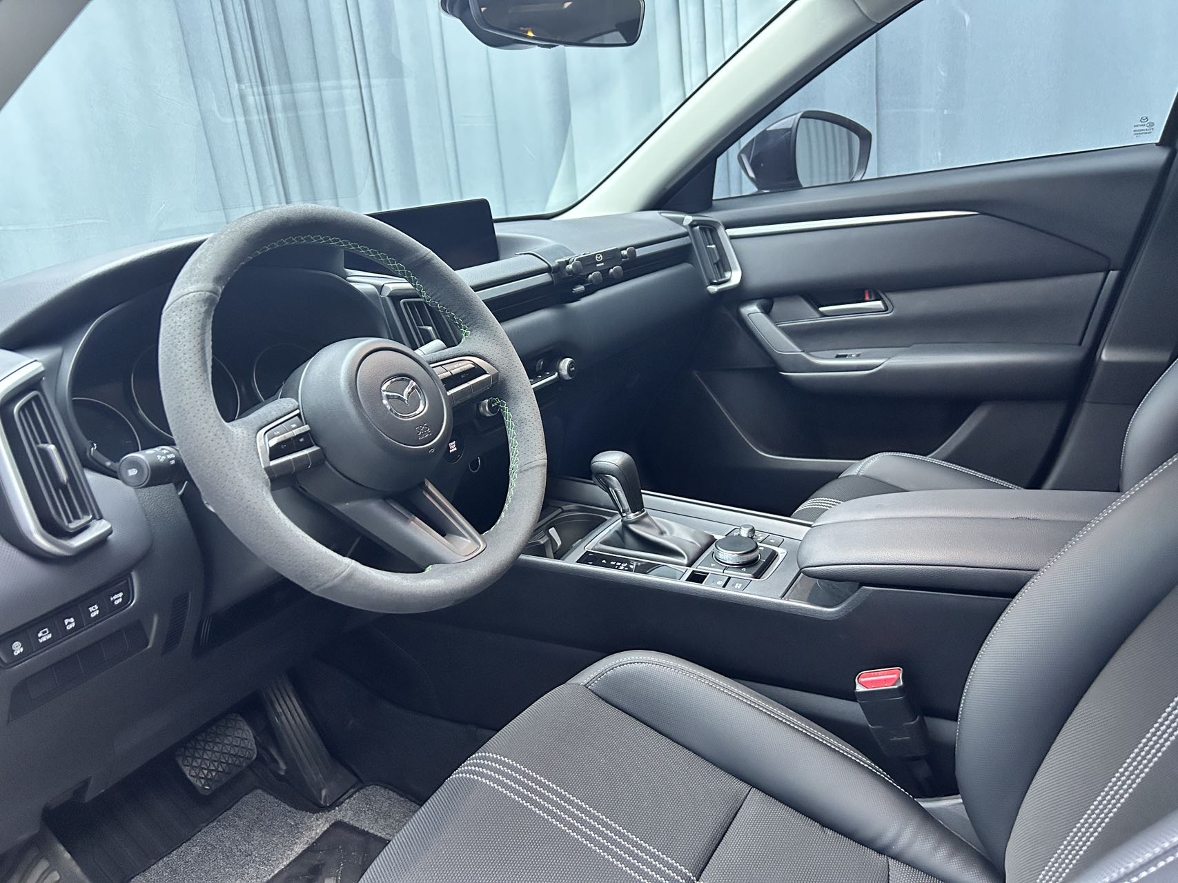 马自达CX-50行也2.0L领行版