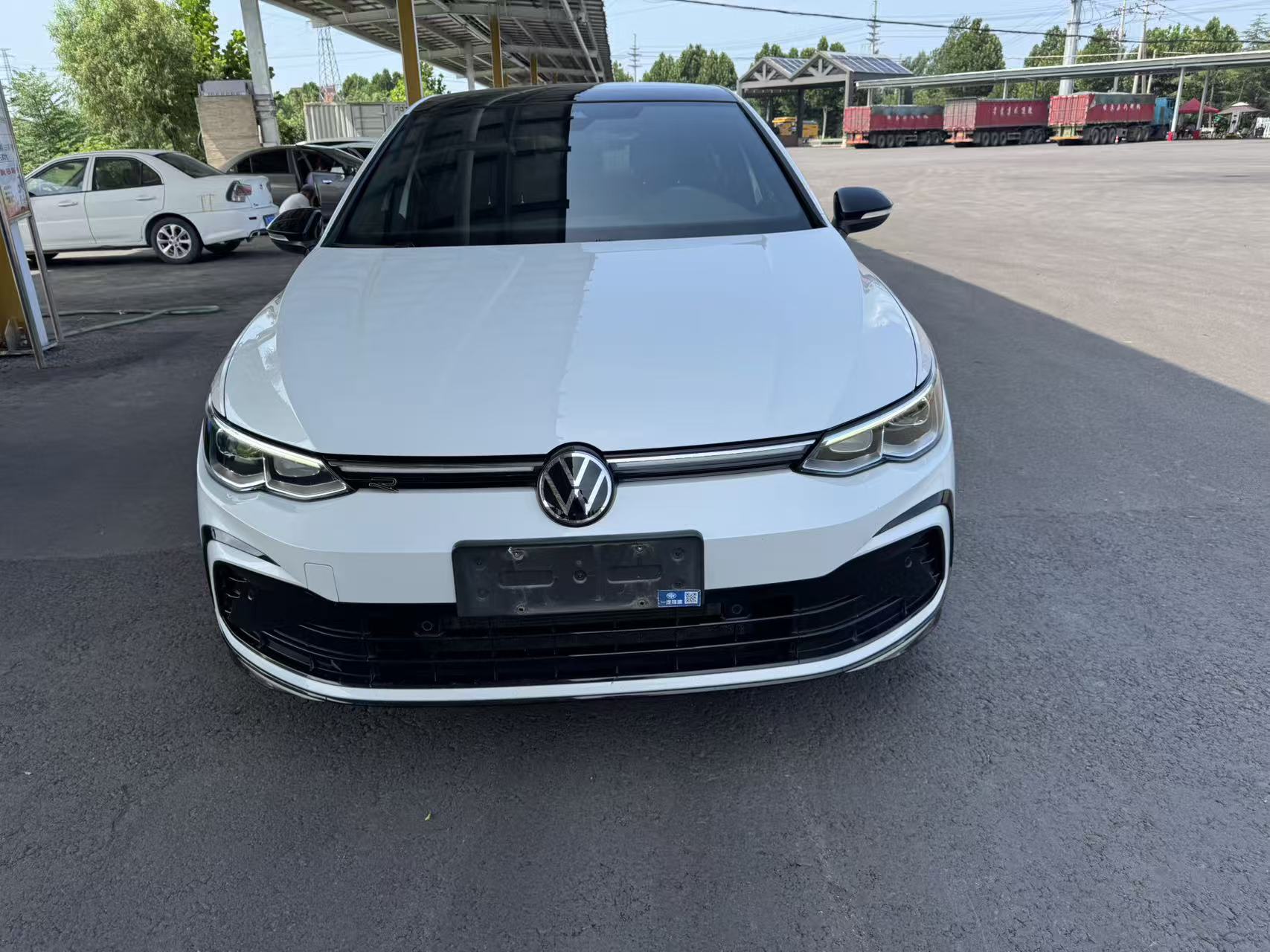 2021 Golf R-Line